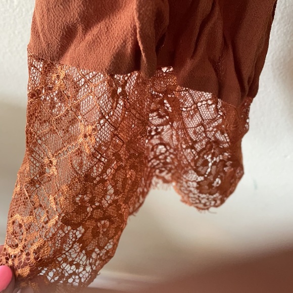 Forever 21 long sleeve top - Picture 3 of 3